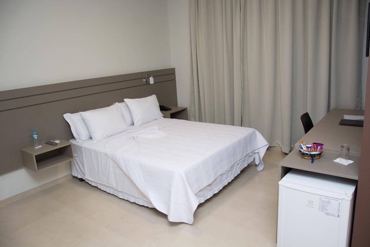 Pak Suites Hotel Luis Eduardo Magalhaes Εξωτερικό φωτογραφία